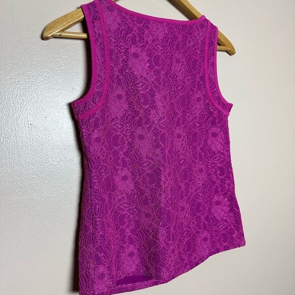 CLEARANCE! Pink Ann Taylor Lace Detail Sleeveless Blouse Size XS EUC - Picture 4 of 5
